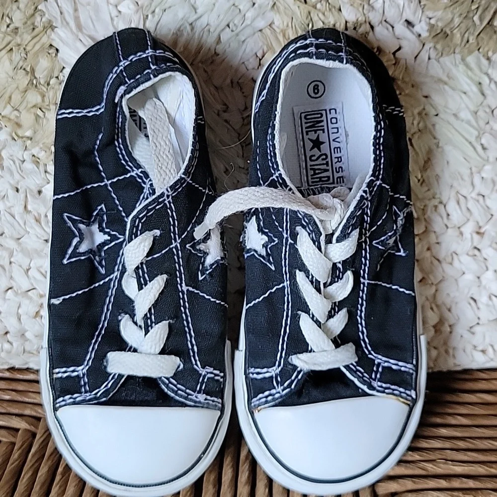 Converse One Star, black/white sneaker, size 9